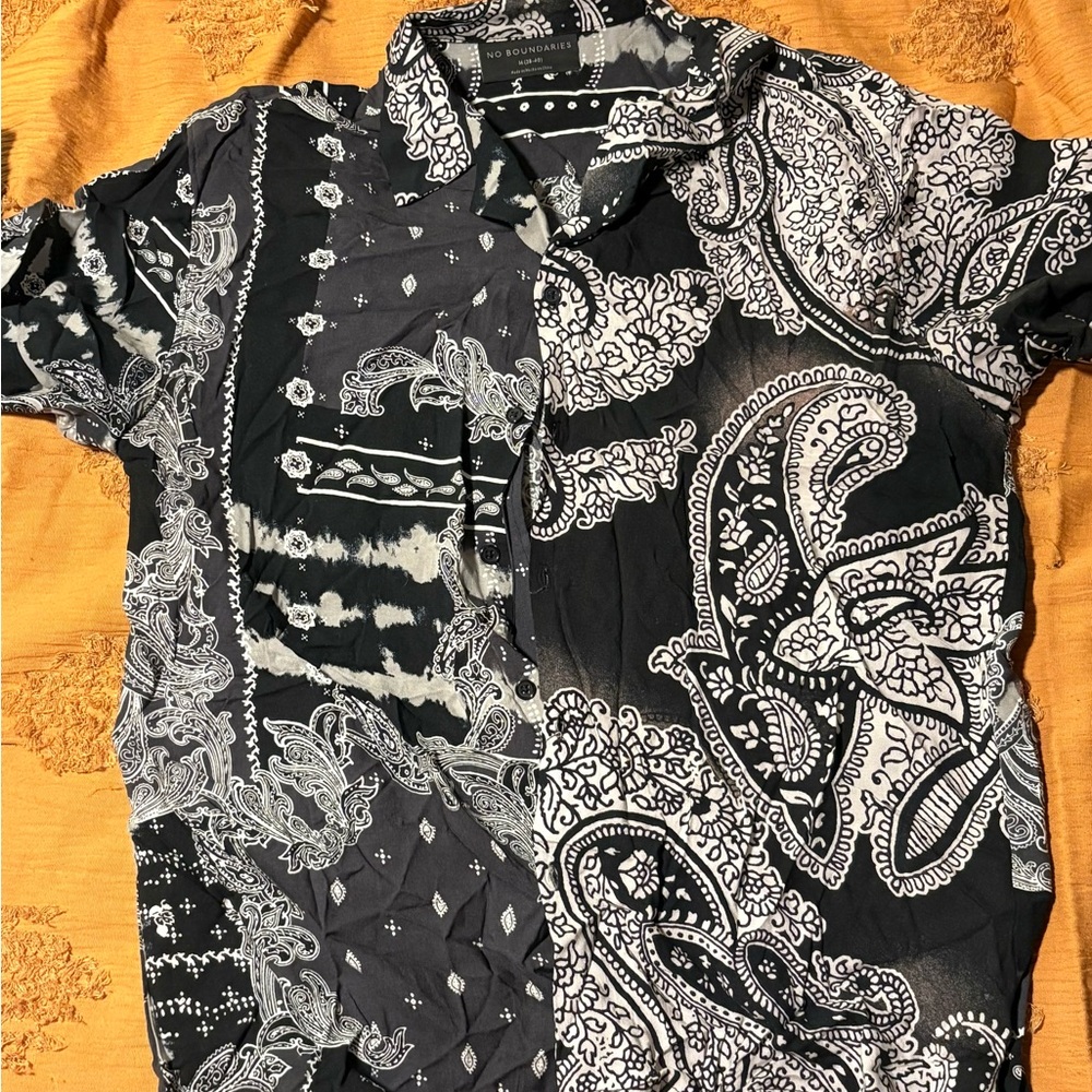No Boundaries Black and White Casual Button Down Shirt